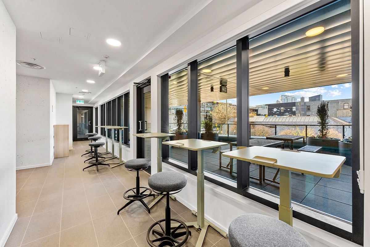 CHROMA Off Main in False Creek - Photo 4 of 50