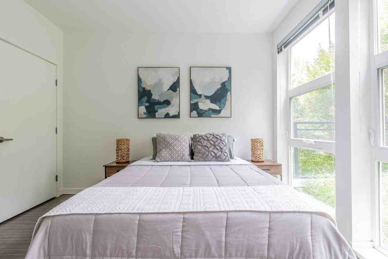 1717 22nd Ave #1364263P - Photo 7 of 32