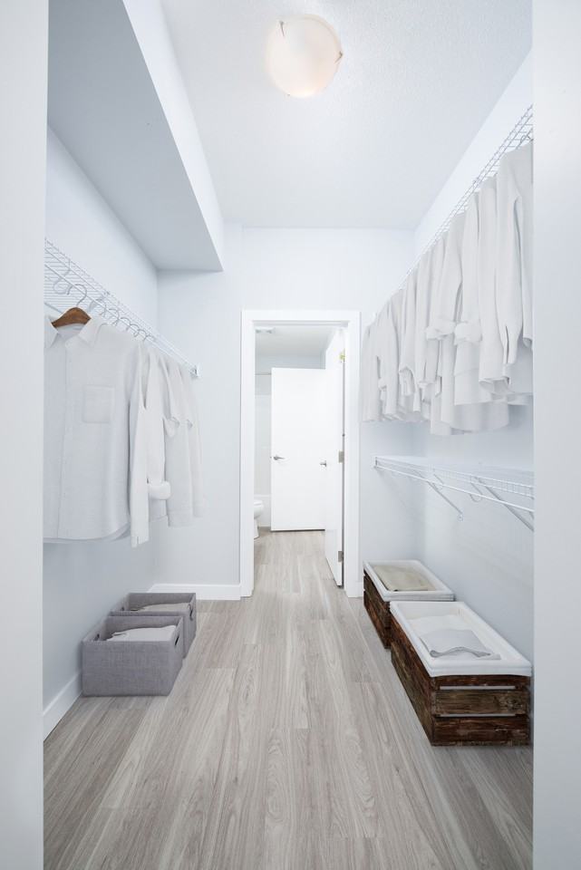 Windsor Apartments - Photo 3 of 49