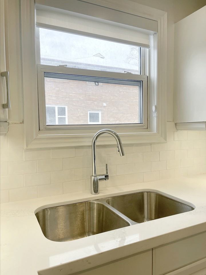 115 Stephen Drive - Photo 6 of 13