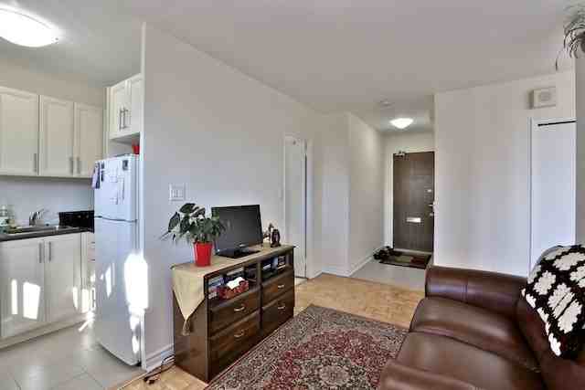 60 Mountview Ave. - Photo 5 of 50