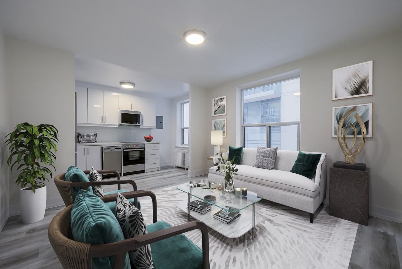 196 Eglinton Avenue East - Photo 4 of 20