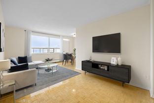 110 McLaughlin Road North - Photo 1 of 1