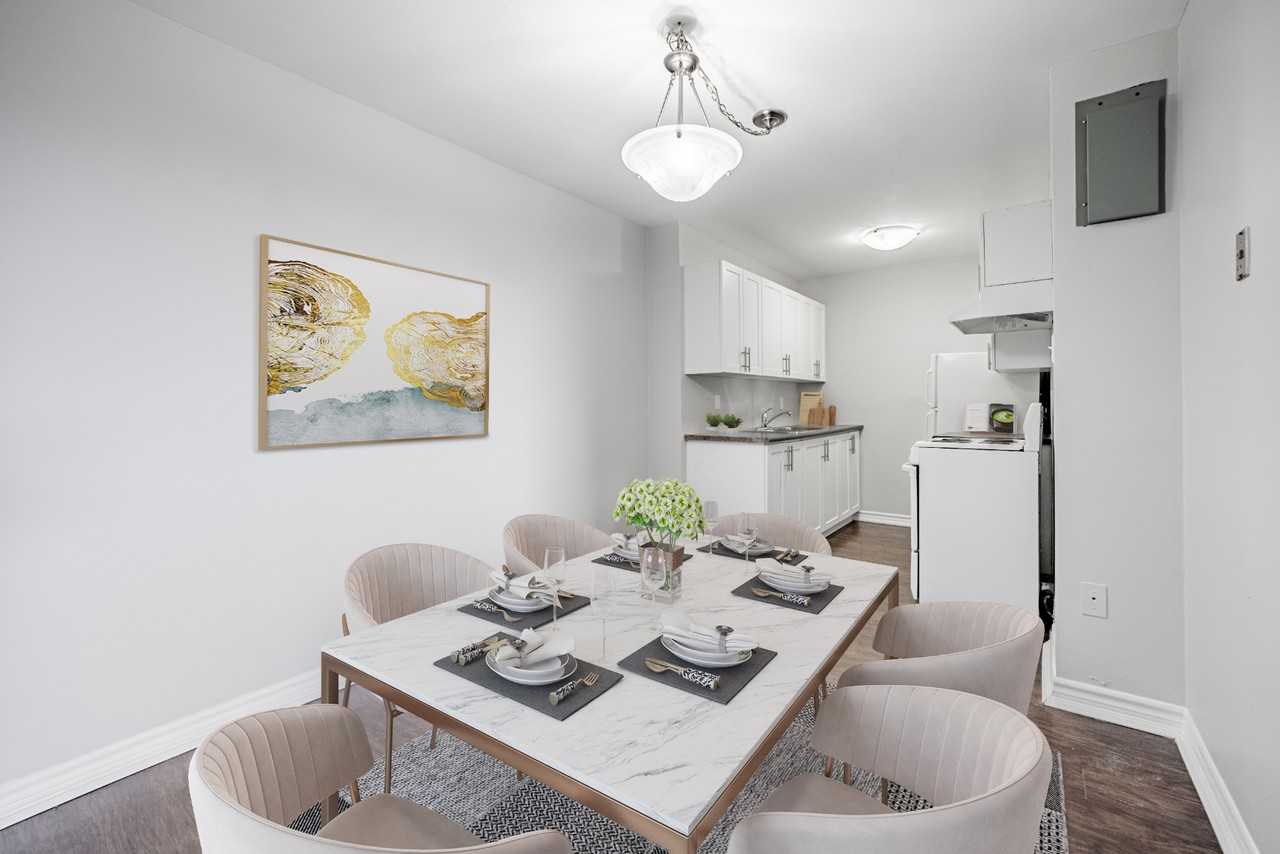 940 Commissioners Road East - Photo 3 of 11