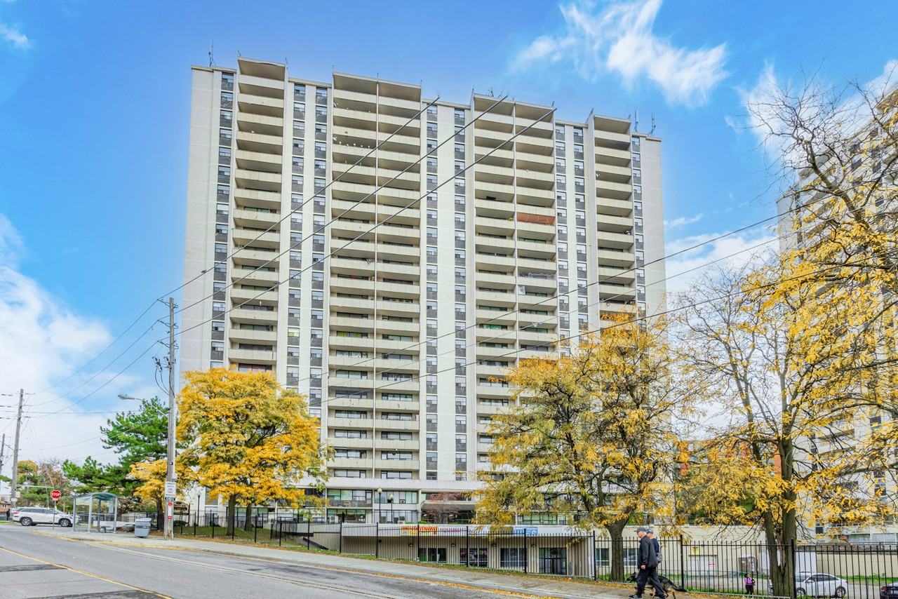 55 Emmett Avenue - Photo 3 of 10