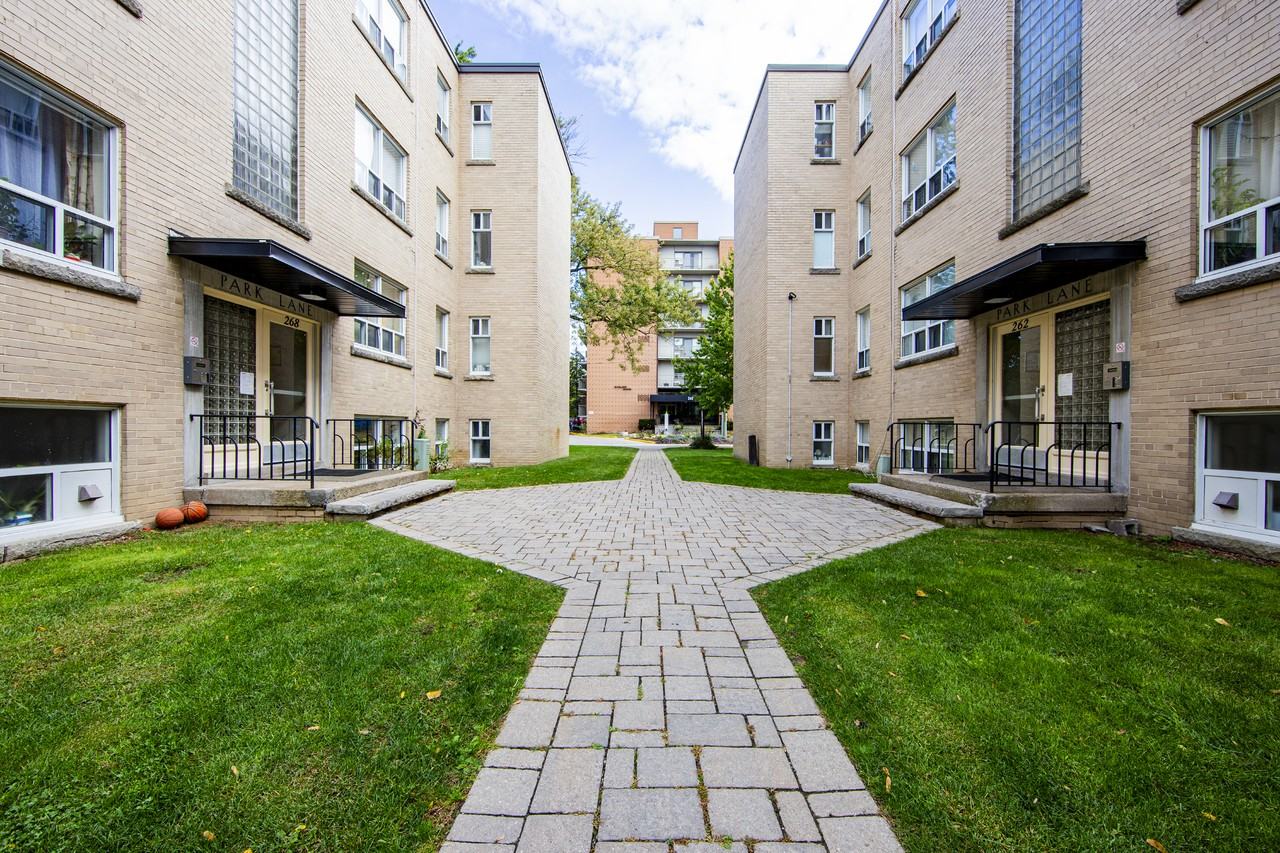 262 & 268 Reynolds Street - Photo 4 of 10