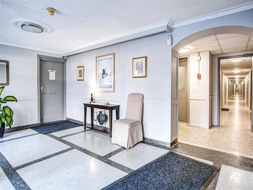 53 McMurchy Avenue North - Photo 4 of 15