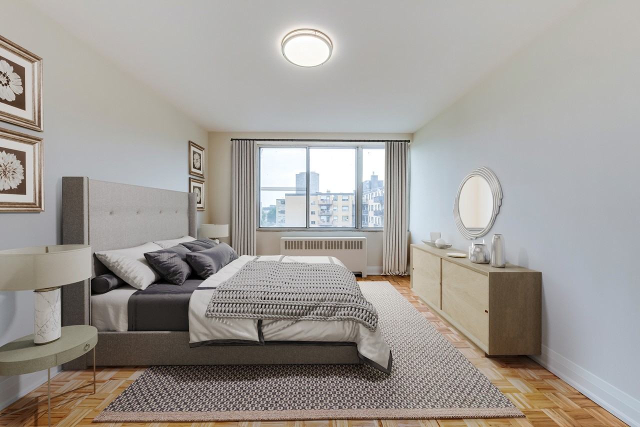 2&4 Milepost, 52, 54, 56, 58 Thorncliffe Park Drive - Photo 3 of 28