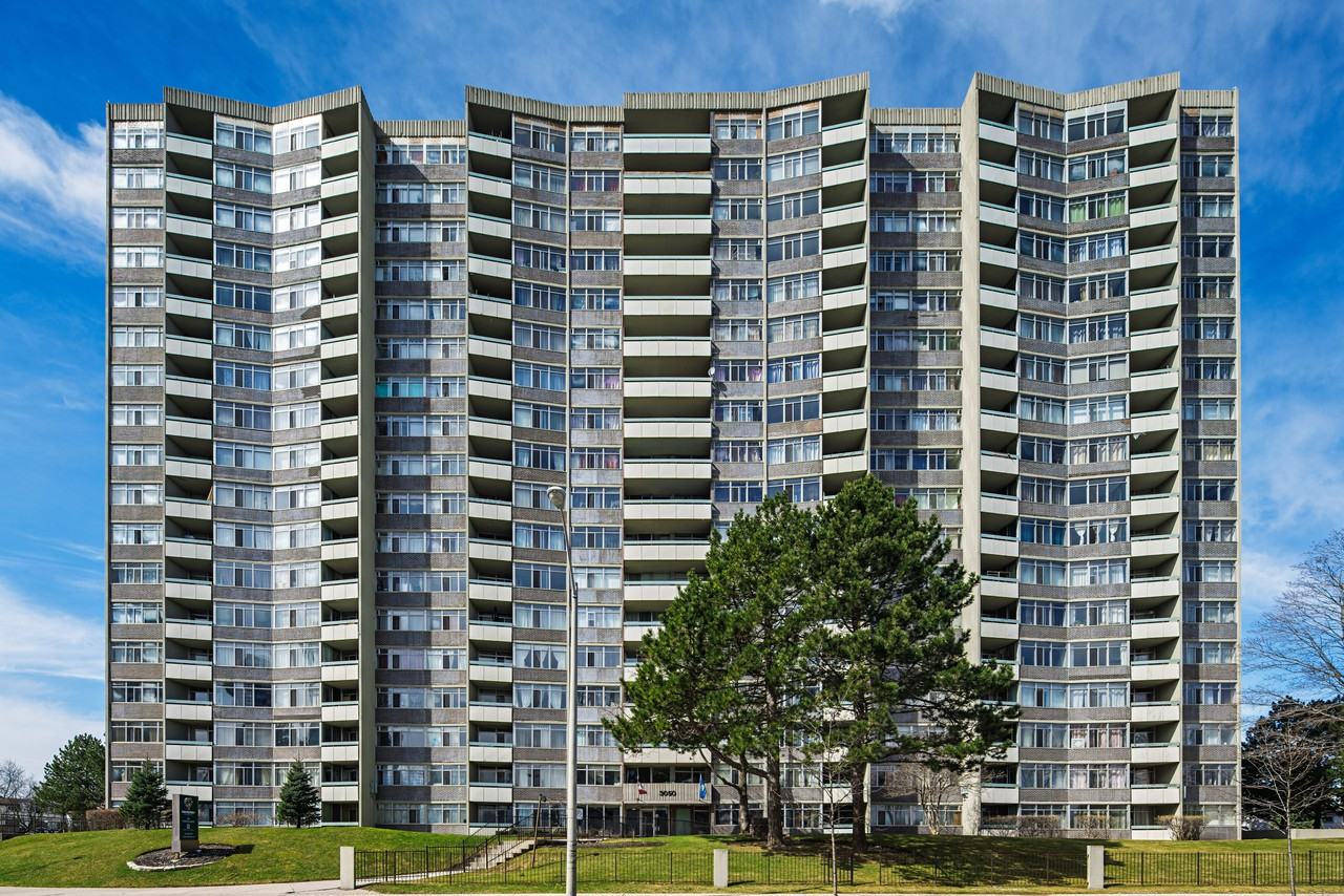 3050 Pharmacy Avenue - Photo 3 of 12