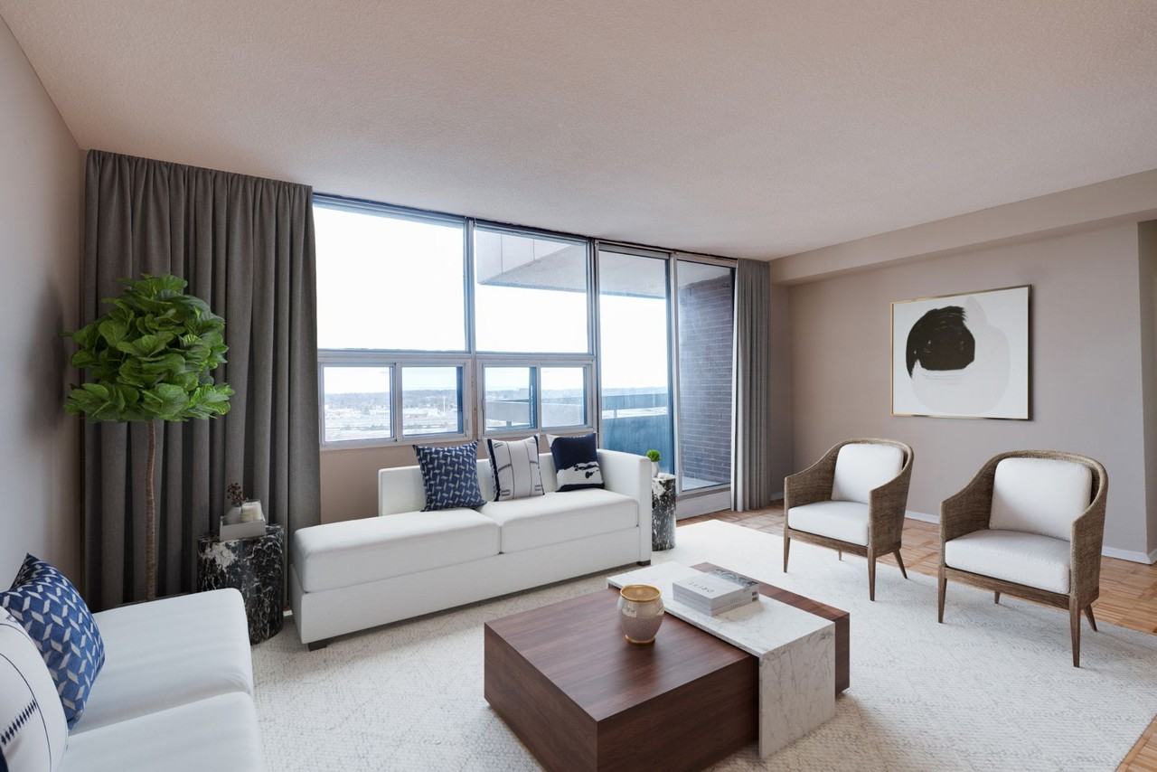 600 & 620 Lolita Gardens - Photo 2 of 11