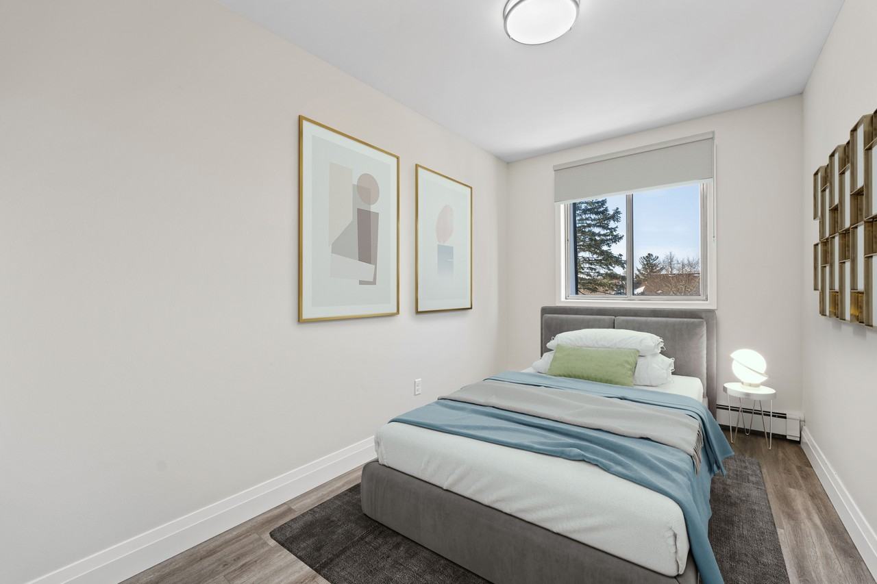 72 Devonshire Avenue - Photo 5 of 15