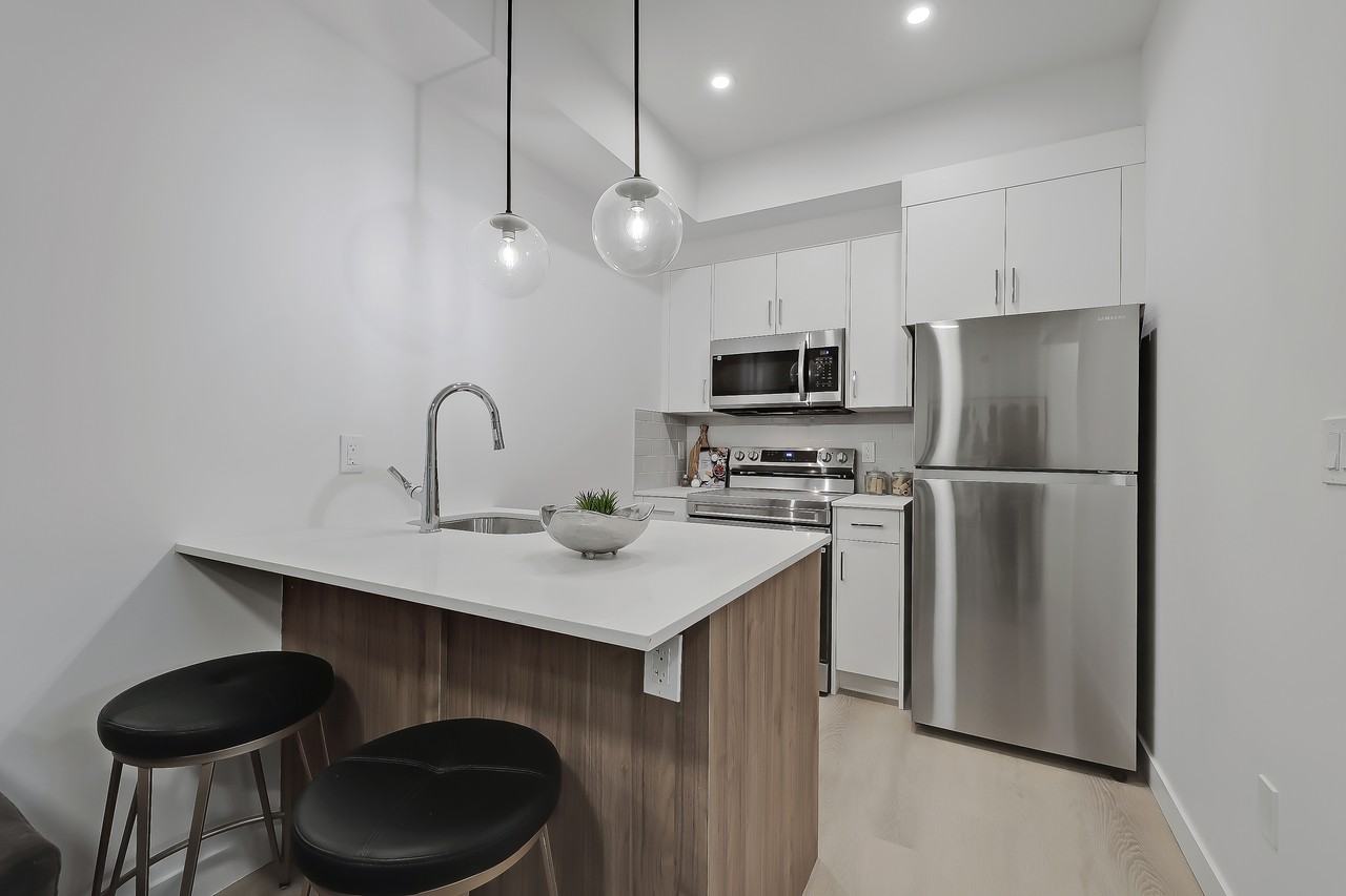 Bridgeland Avas - Photo 3 of 10