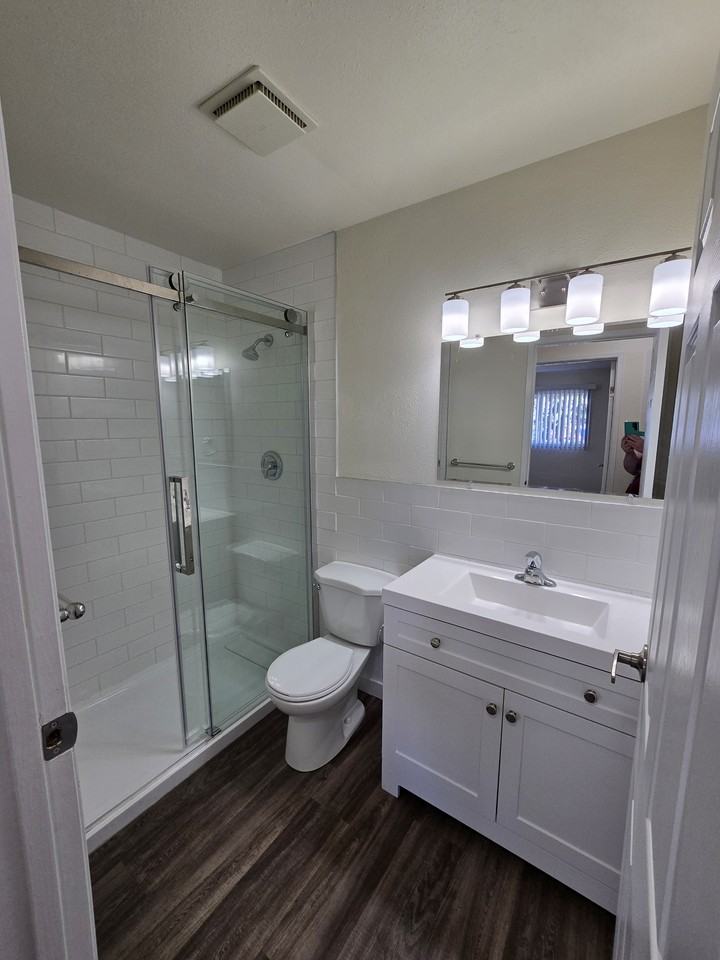 Tiffany Place Apartments - Photo 2 of 31