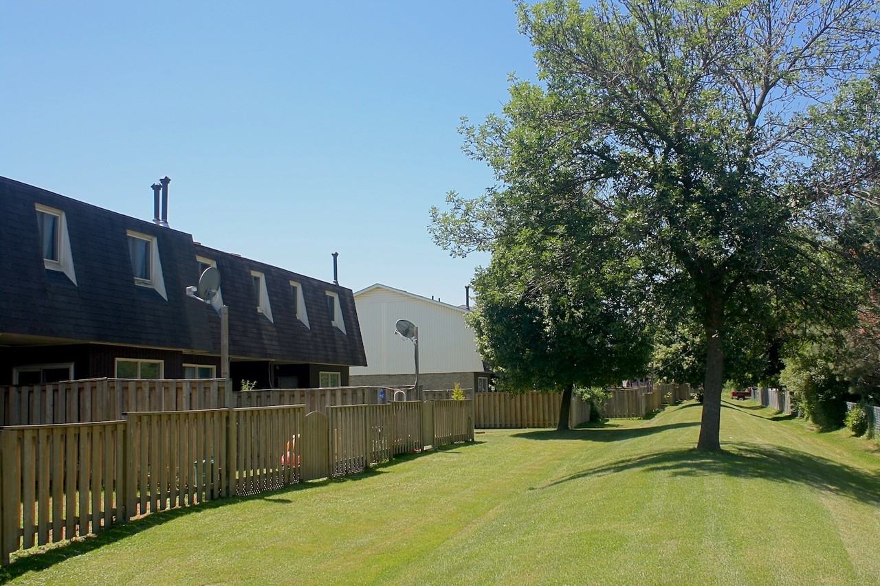 Carriage Mews - Photo 3 of 22