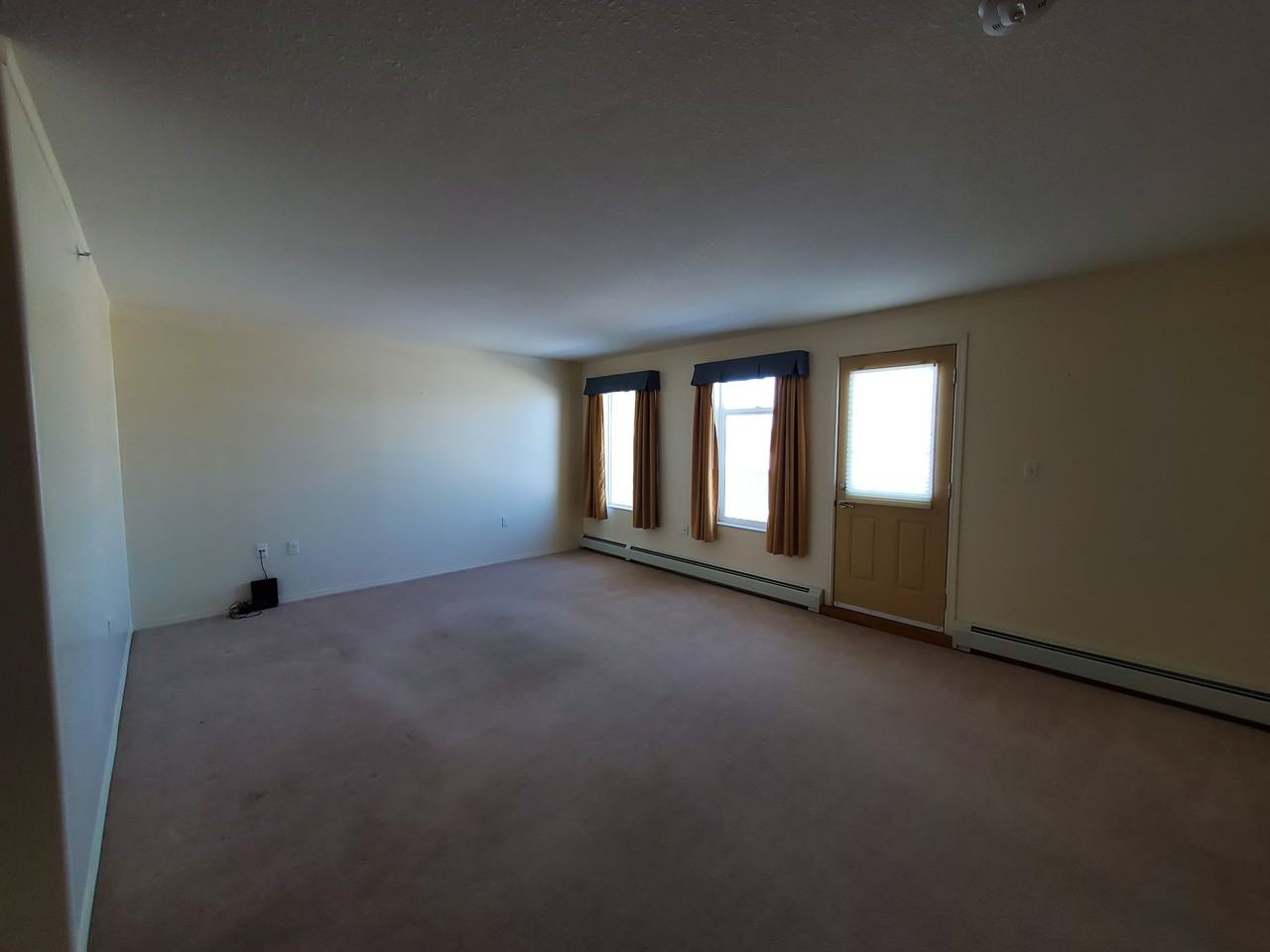 New Imperial Suites - Photo 5 of 22