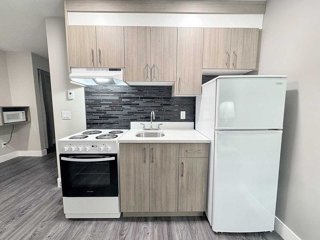 Western Budget Long Stay - Photo 6 of 15