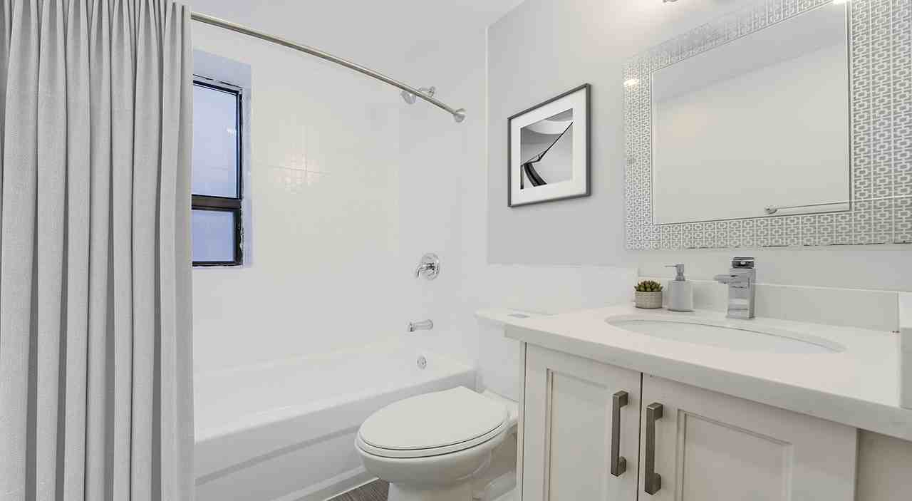 Beach Park Apartments - Photo 7 of 17