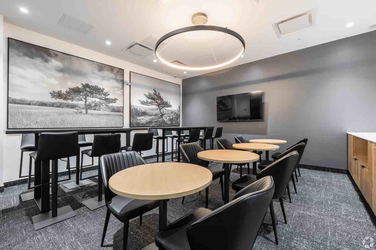 The Monterey - Photo 6 of 42