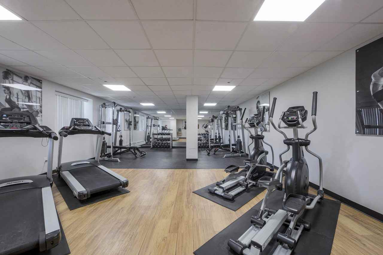 Lakewood Apartments II - Photo 5 of 11