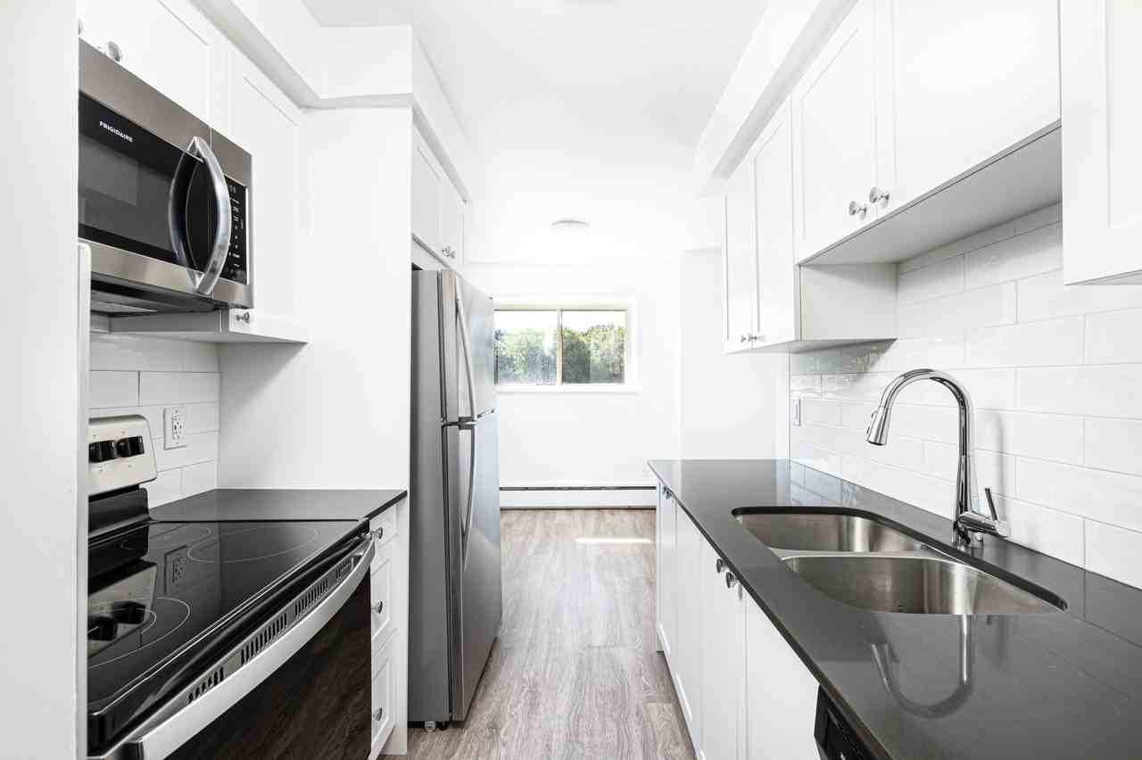 321 & 349 Marland Ave - Photo 6 of 32