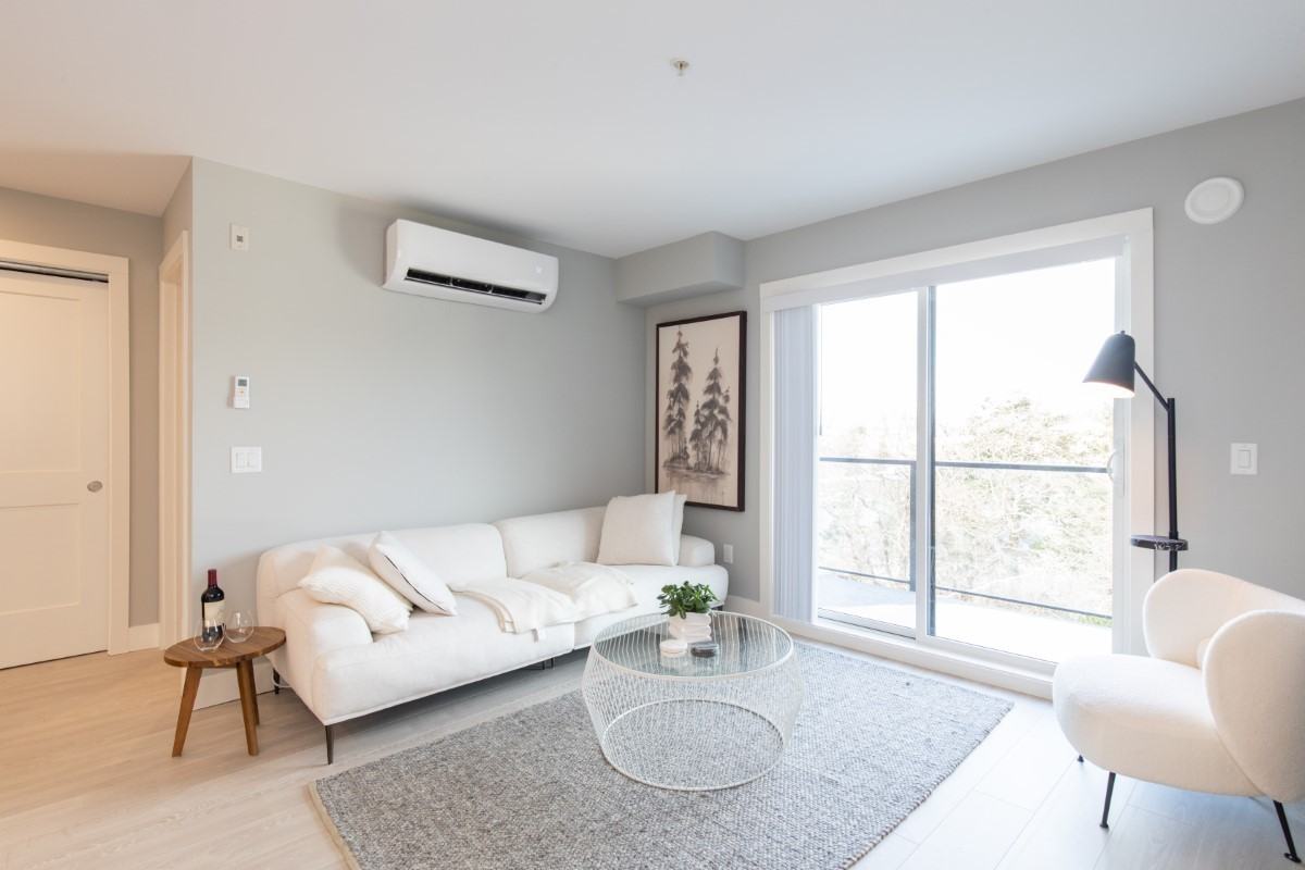 The Lancaster - Photo 5 of 42