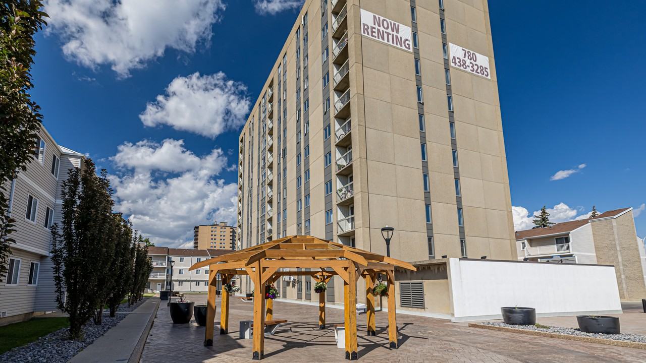 Empire Park - Photo 3 of 26