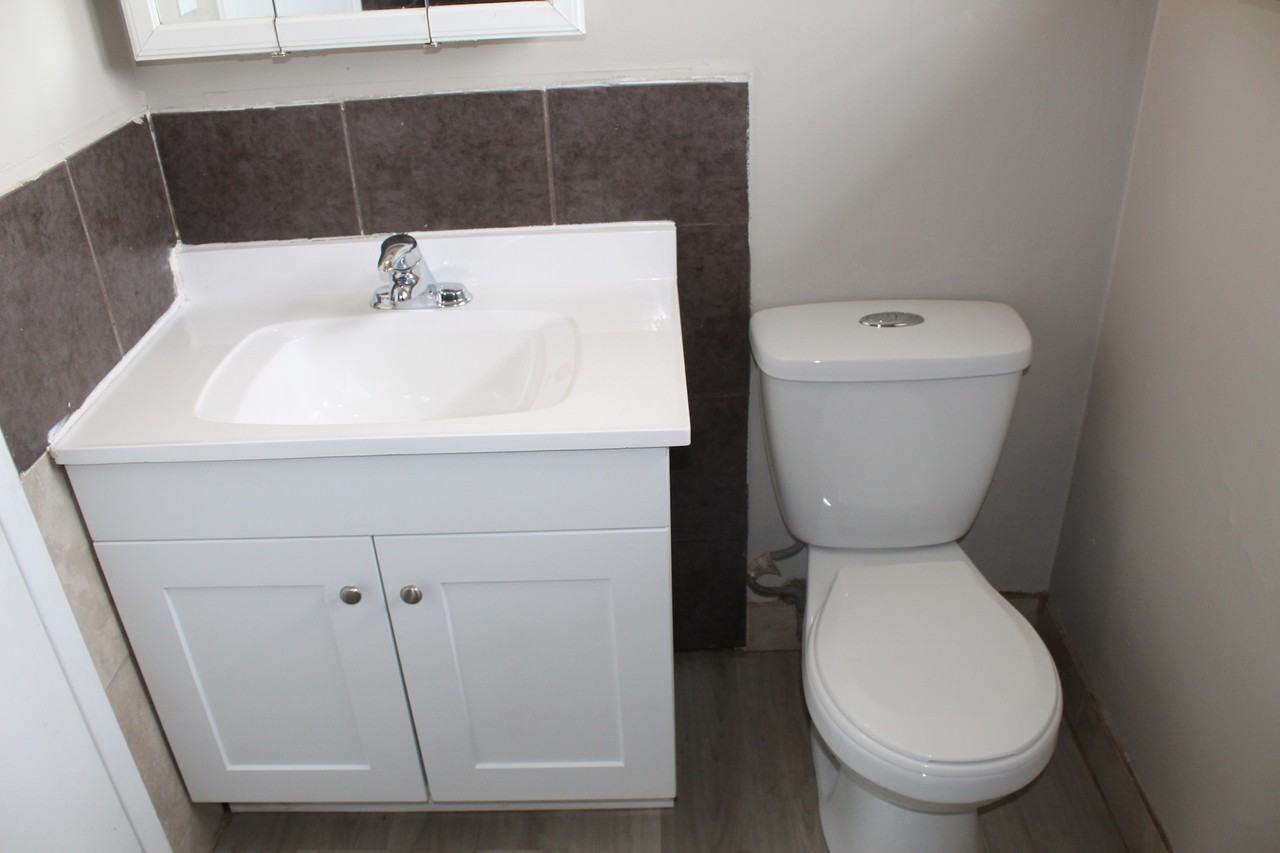 Wedgewood Townhomes - Photo 7 of 15