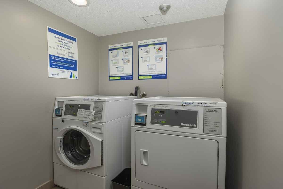 366-368 Oxford Street W Apartments - Photo 5 of 36