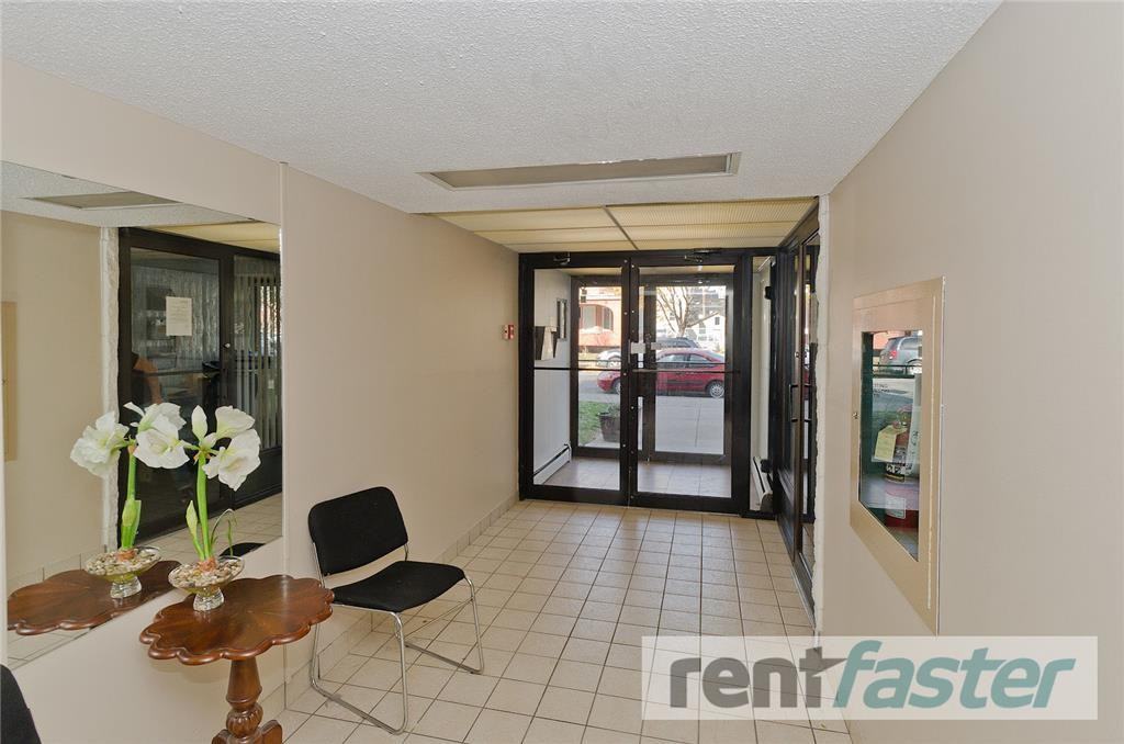 St. Moritz Villa - Photo 3 of 26