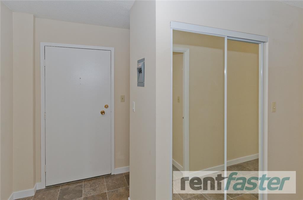 St. Moritz Villa - Photo 5 of 26