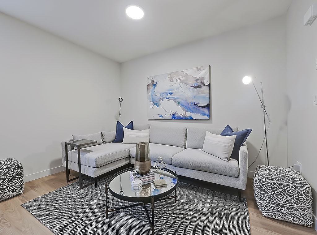 Capital Hill Avas - Photo 4 of 8