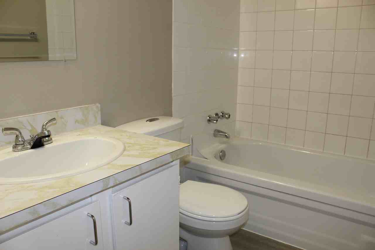 Pilling Place - Photo 6 of 20