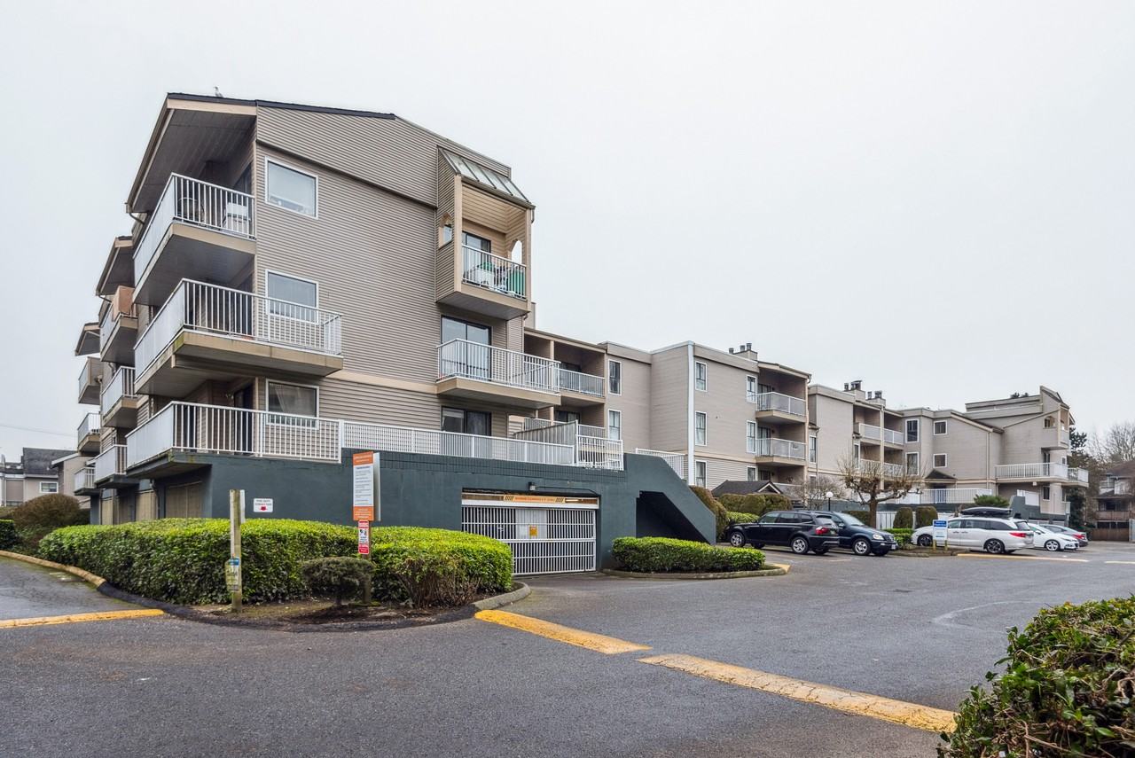 Clipper Cove - Photo 3 of 7