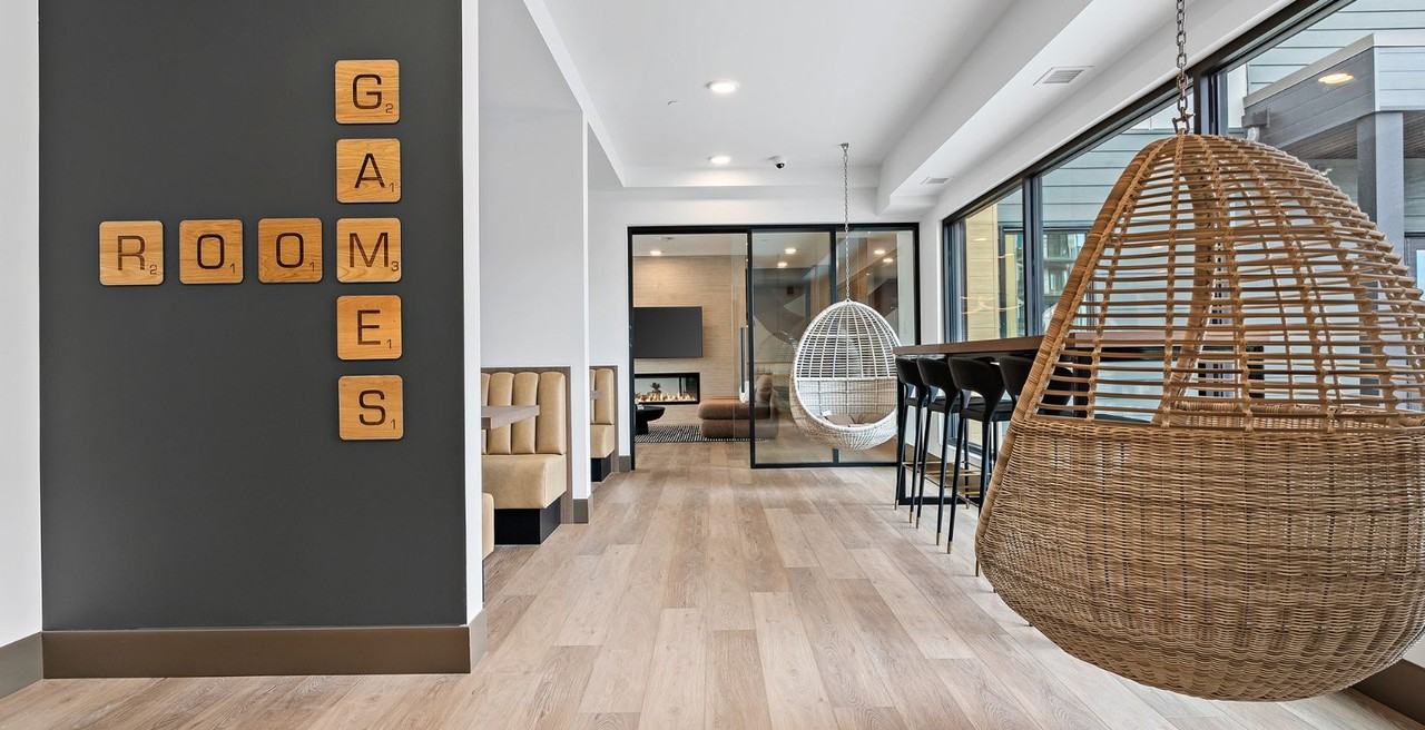 Edison 50 - Photo 5 of 50