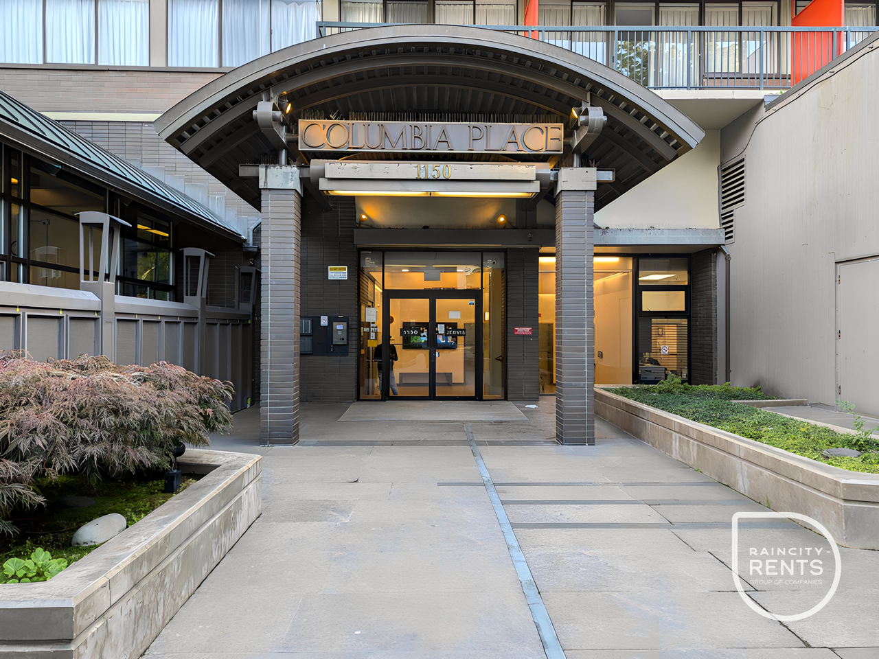 Columbia Place Apartments - Photo 5 of 8