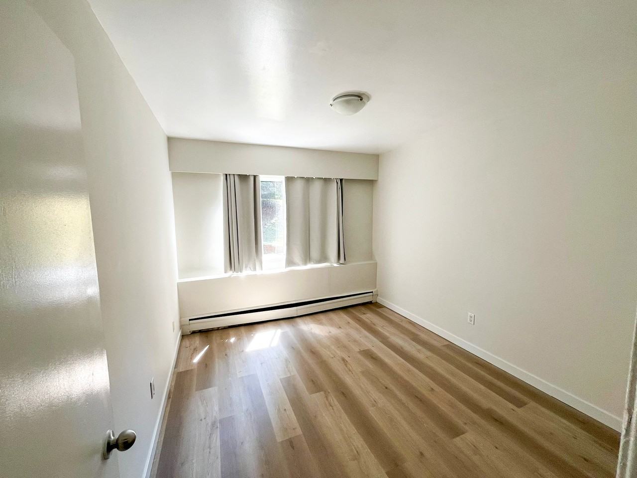 Gateway Place - Photo 7 of 21