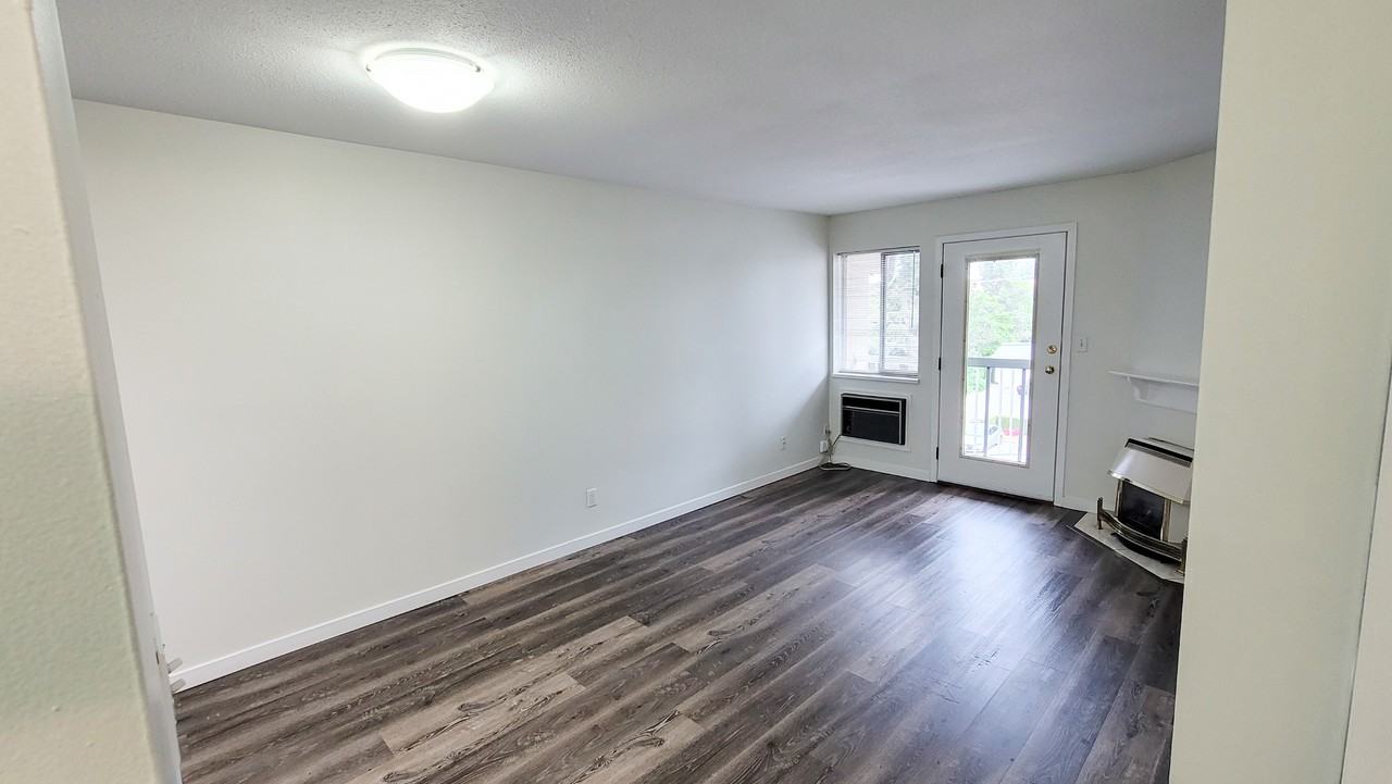 Hanna Estates - Photo 6 of 9