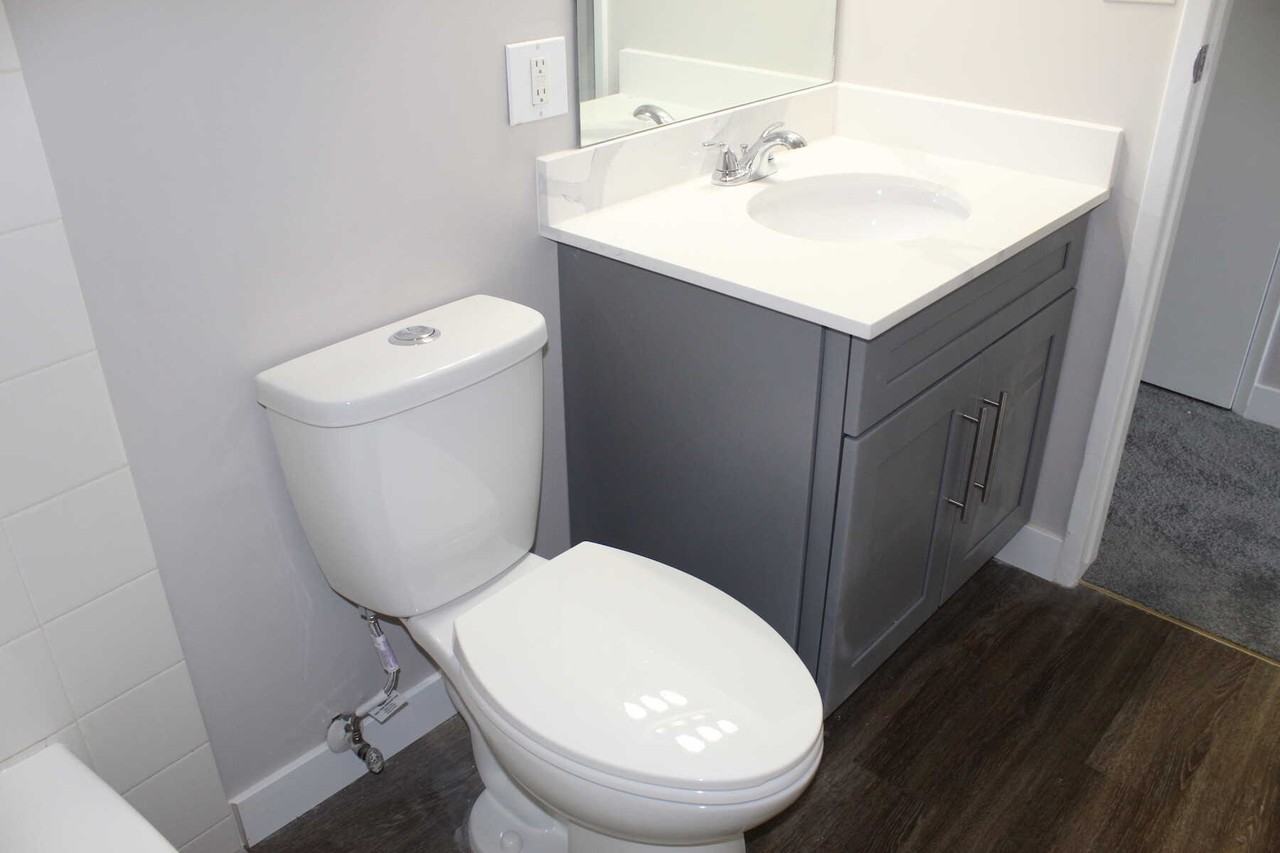 Bow River Townhomes - Photo 5 of 22