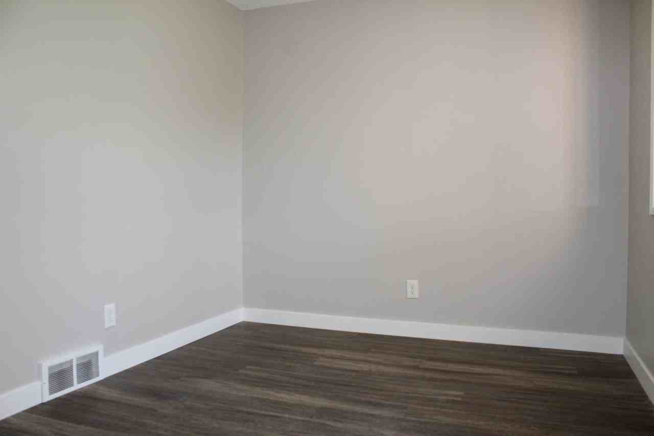 Bow River Townhomes - Photo 7 of 22