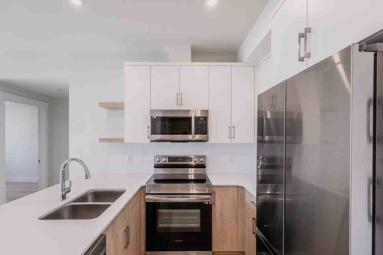 Webster Heights - Photo 4 of 41