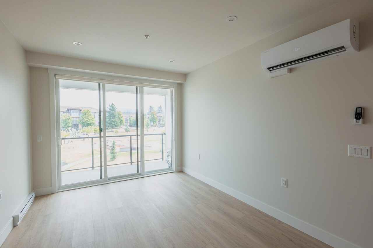 Webster Heights - Photo 7 of 41