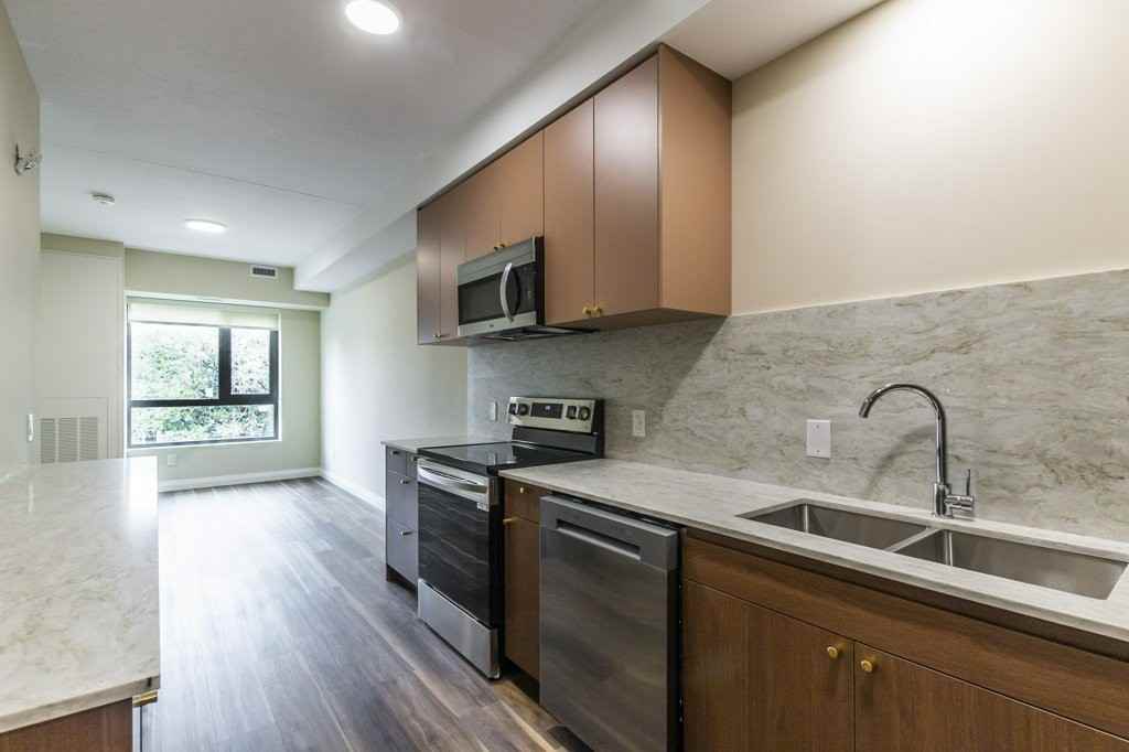 Coldstream - Photo 5 of 46