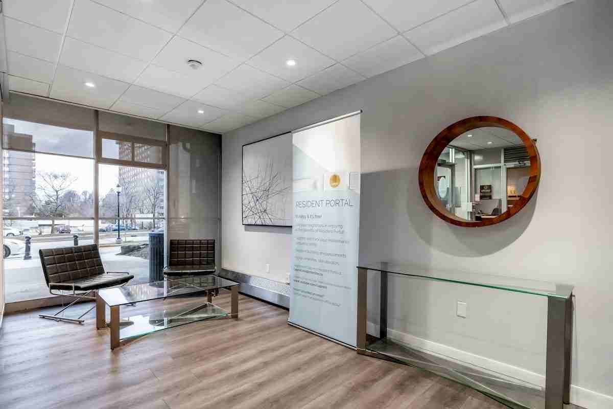 10 Tuxedo Court Apartments - Photo 5 of 50