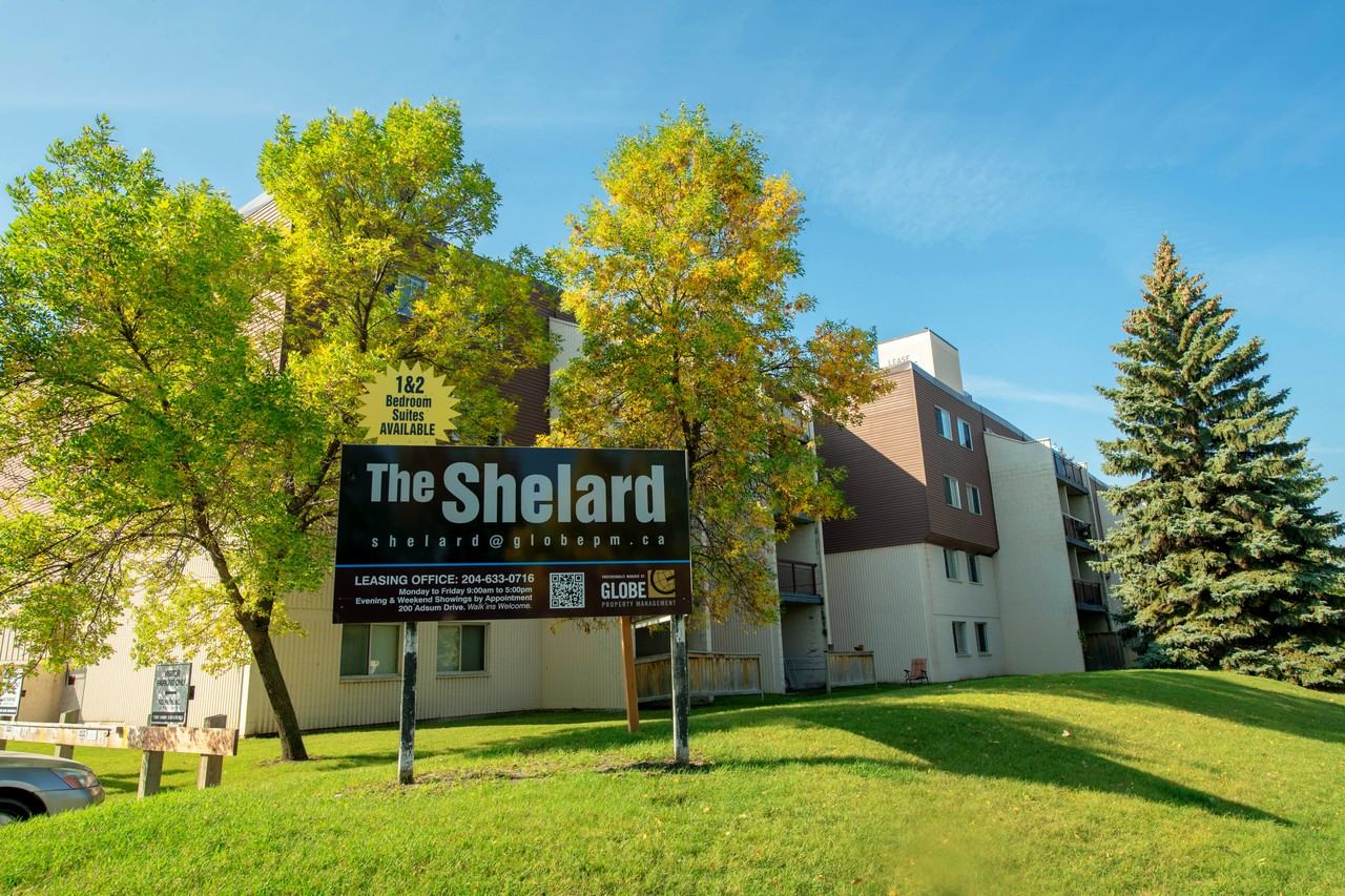 Shelard Manor - Photo 6 of 18