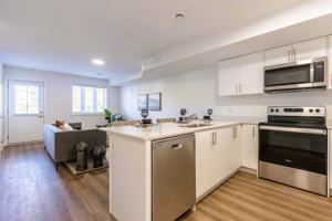 featured image of 35 Southworth St N