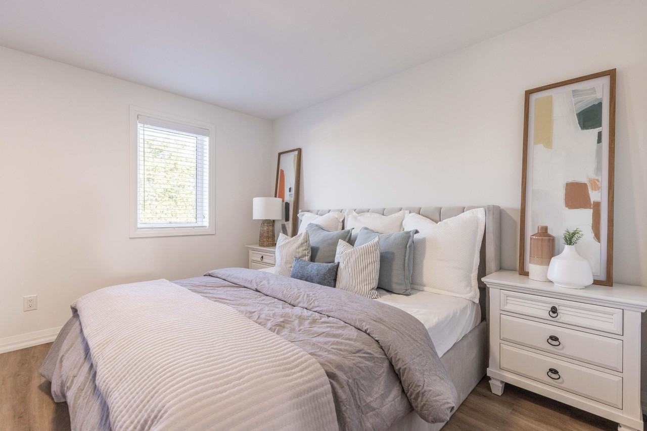 35 Southworth St - Photo 6 of 32