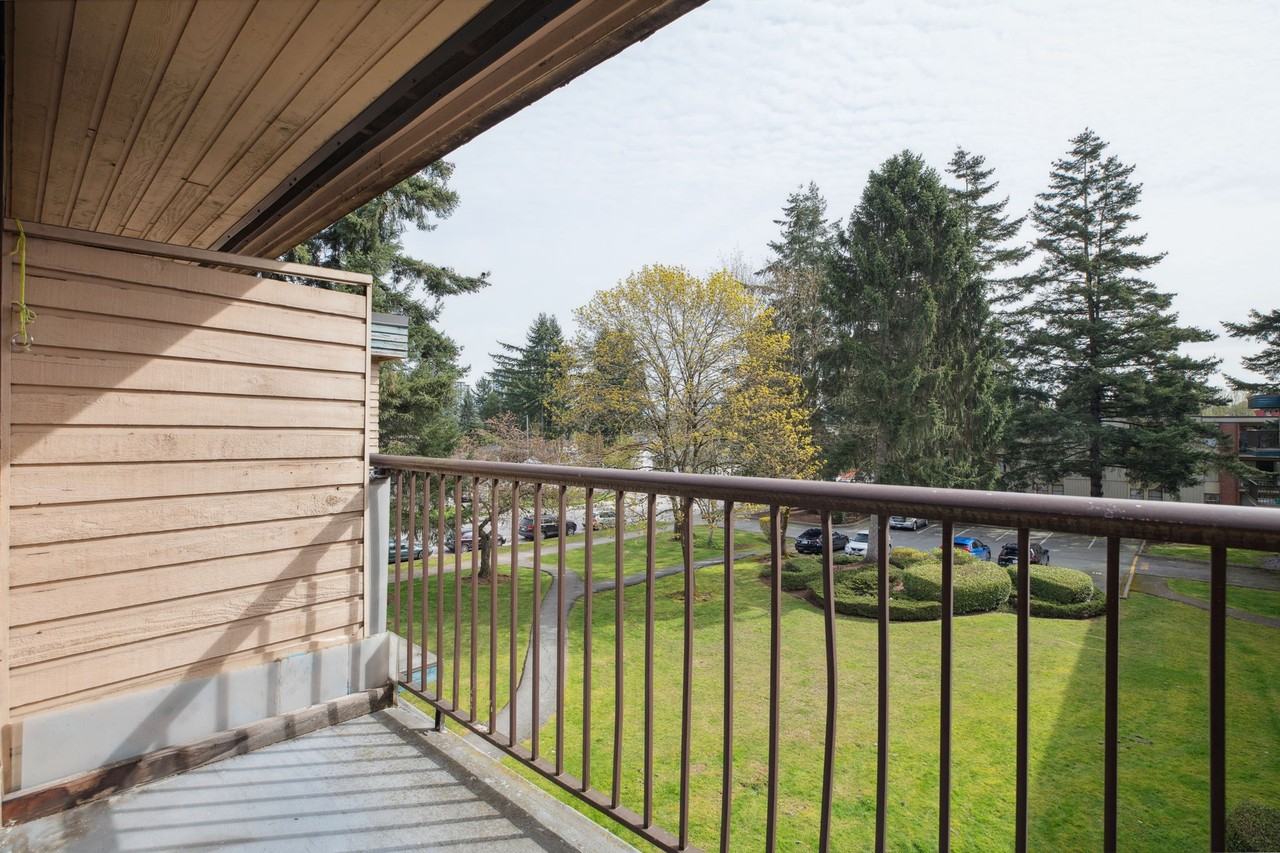 Regency Court - Photo 5 of 10