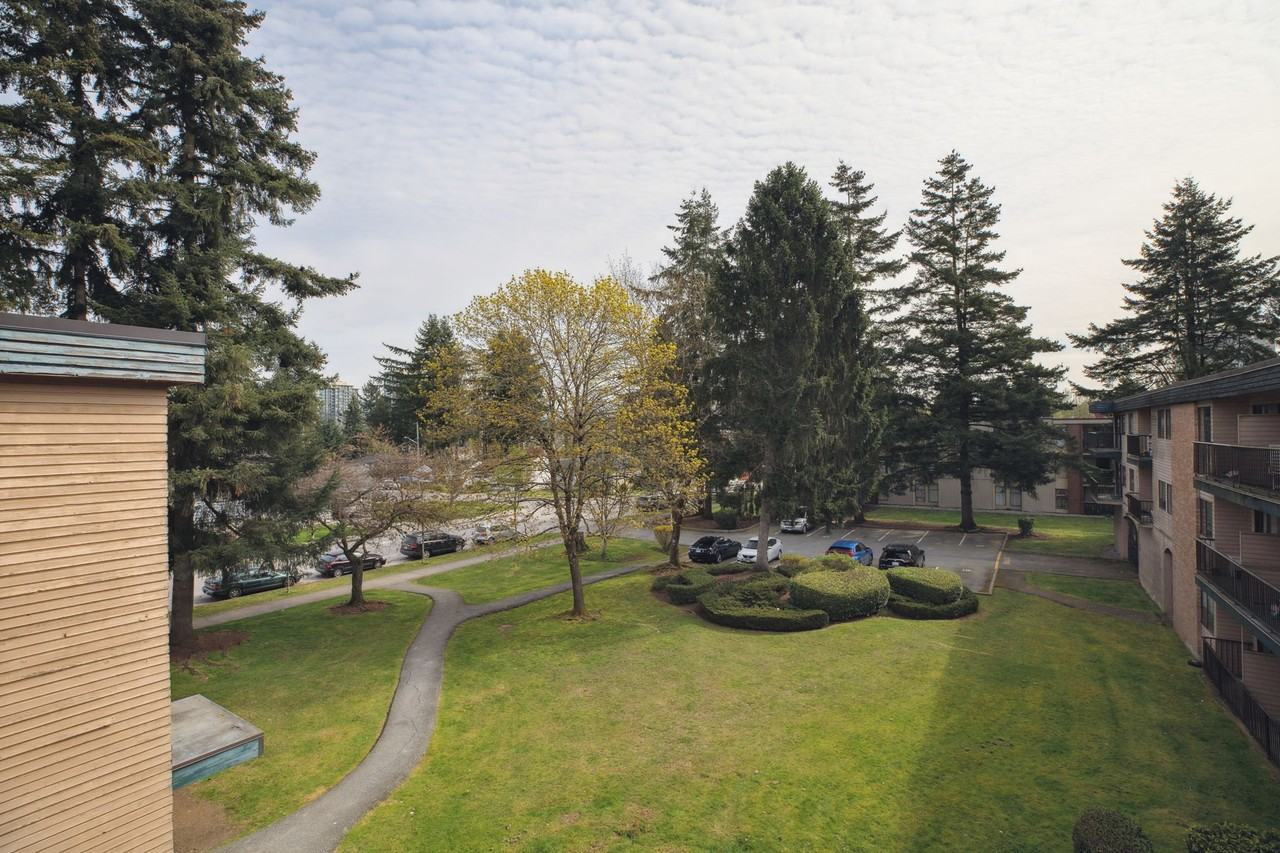 Regency Court - Photo 7 of 10