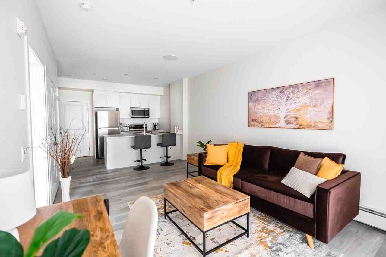 Chappelle 28 Apartment - Photo 6 of 50