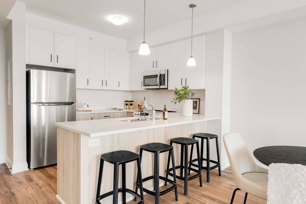 Sunningdale Heights - Photo 2 of 50